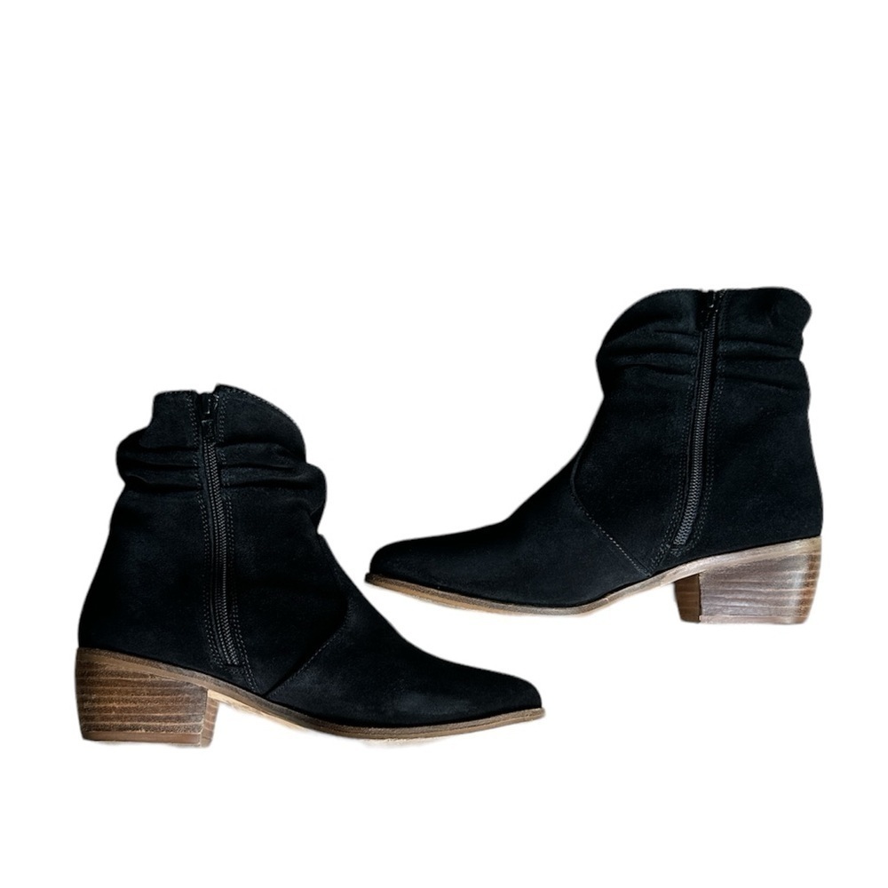Anthropologie Barcelona Black Suede Ankle Block Heel Booties Boots size 6 - Picture 4 of 15